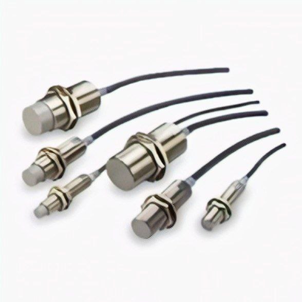 OMRON Long Size Proximity Sensor [E2E2]