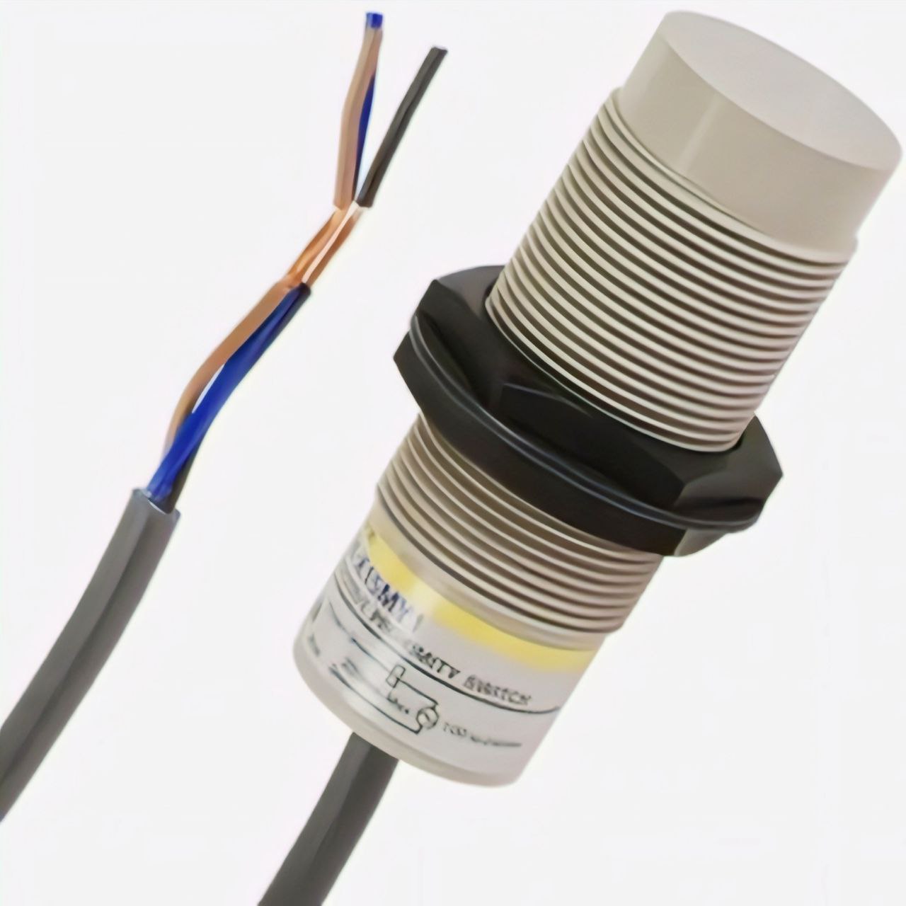 OMRON Cylindrical Capacitive Proximity Sensor [E2K-X]