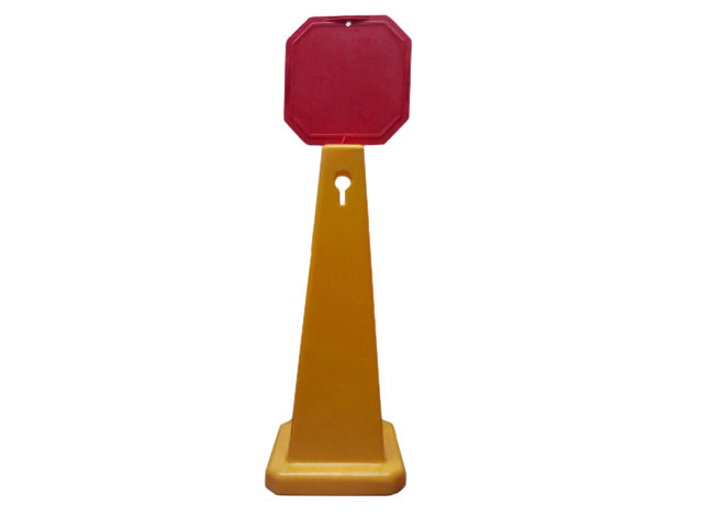 CAUTION YELLOW CONE WITH MESSAGE BOARD